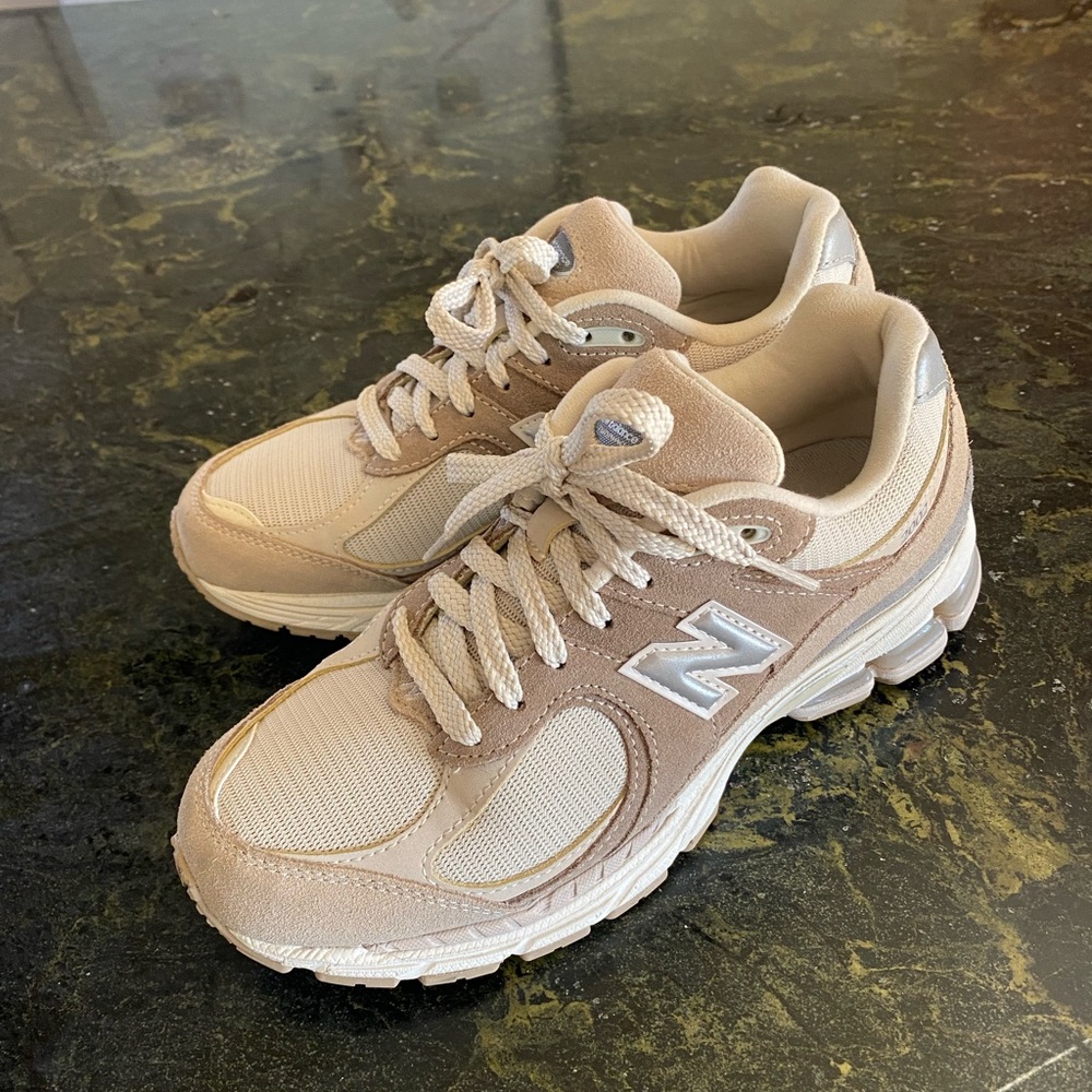 New Balance 2002R Driftwood 6.5